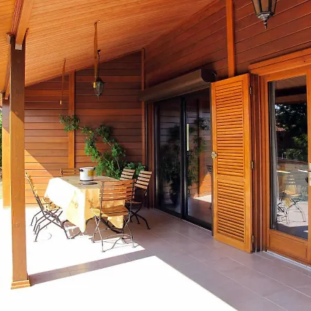 Holiday home Chalet Maringoni Serracinella